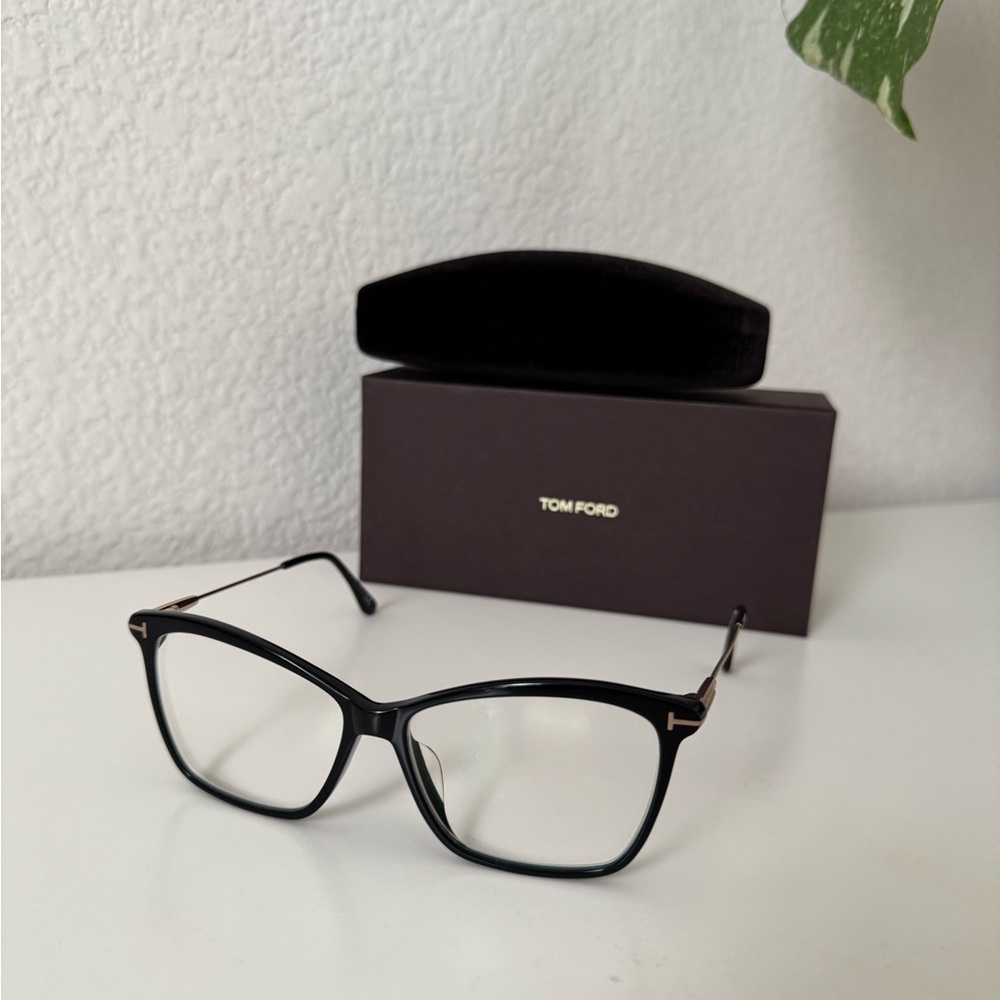 Tom Ford Glasses TF-5687-F-B